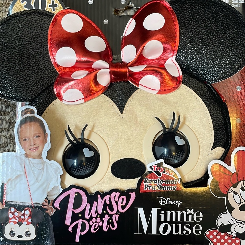Disney Minnie Mouse Black & Red Polka Dot Bow Purse Pet Key Card Holder
